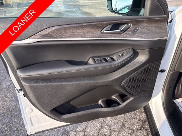 2027 Jeep Grand Cherokee GRAND CHEROKEE LIMITED 4X4