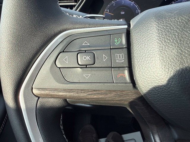 2027 Jeep Grand Cherokee GRAND CHEROKEE LIMITED 4X4