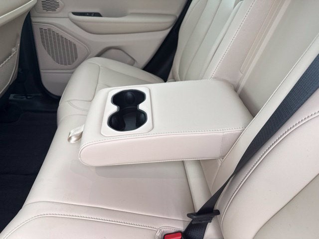 2027 Jeep Grand Cherokee GRAND CHEROKEE LIMITED 4X4