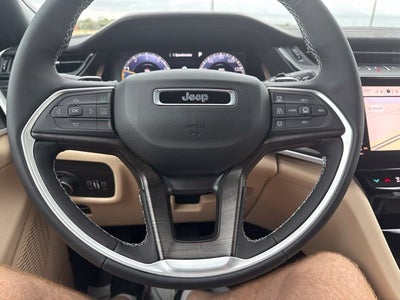 2027 Jeep Grand Cherokee GRAND CHEROKEE LIMITED 4X4