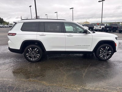 2027 Jeep Grand Cherokee GRAND CHEROKEE L LIMITED 4X4