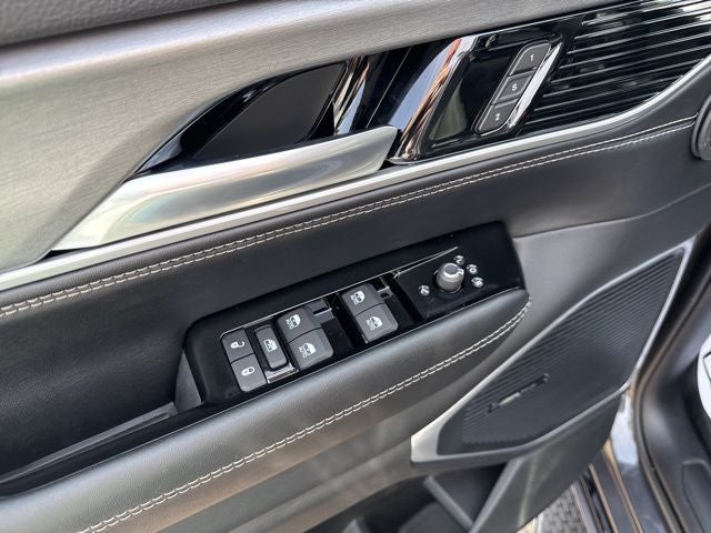 2026 Jeep Grand Wagoneer GRAND WAGONEER UPLAND 4X4