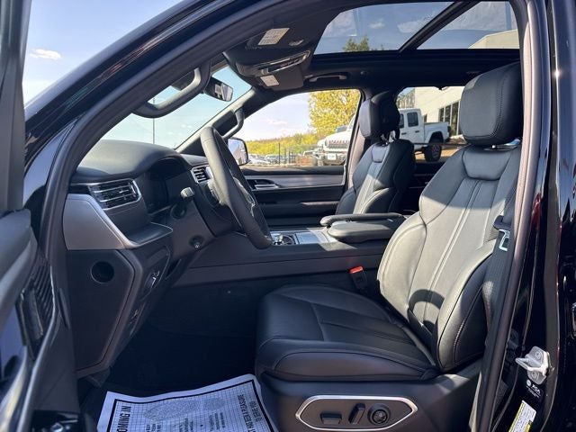 2026 Jeep Grand Wagoneer GRAND WAGONEER LIMITED RESERVE 4X4