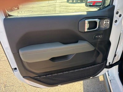 2026 Jeep Gladiator GLADIATOR MOJAVE X 4X4