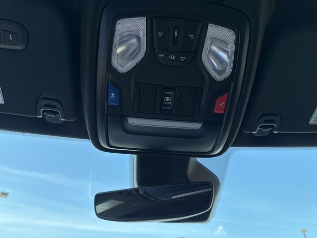 2025 RAM Ram 1500 RAM 1500 LONE STAR CREW CAB 4X2 5'7' BOX