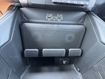 2025 RAM Ram 1500 RAM 1500 LONE STAR CREW CAB 4X2 5'7' BOX