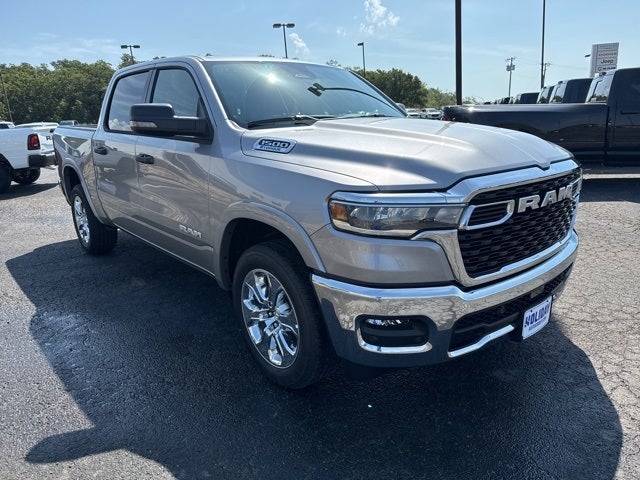 2025 RAM Ram 1500 RAM 1500 LONE STAR CREW CAB 4X2 5'7' BOX