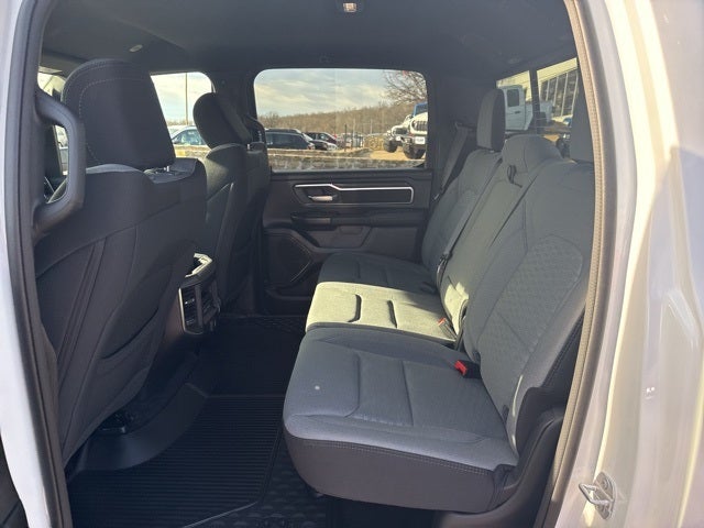 2026 RAM Ram 1500 RAM 1500 LONE STAR CREW CAB 4X2 5'7' BOX