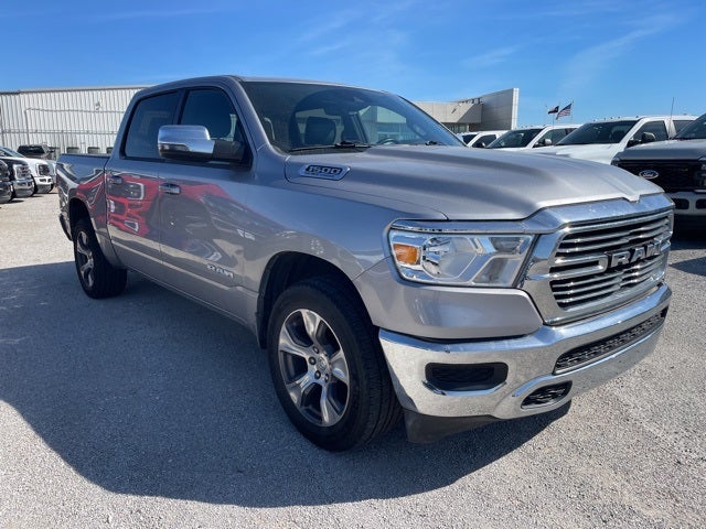 2024 RAM 1500 Laramie Crew Cab 4x2 5'7' Box