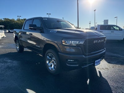 2026 RAM Ram 1500 RAM 1500 LONE STAR CREW CAB 4X4 5'7' BOX