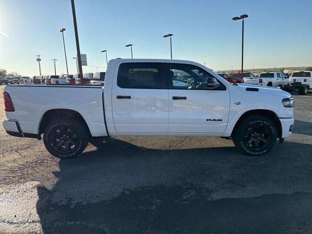 2026 RAM Ram 1500 RAM 1500 LONE STAR CREW CAB 4X4 5'7' BOX