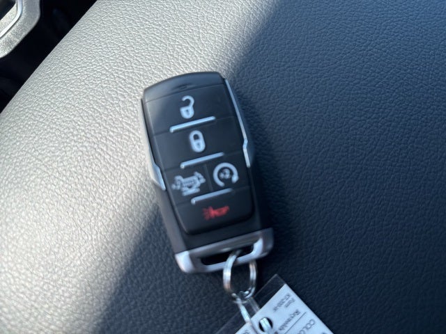 2026 RAM Ram 1500 RAM 1500 LONE STAR CREW CAB 4X4 5'7' BOX