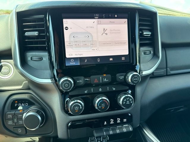 2026 RAM 1500 RAM 1500 LONE STAR CREW CAB 4X4 5'7' BOX