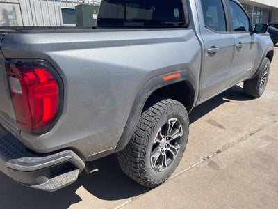 2024 GMC Canyon 4WD AT4