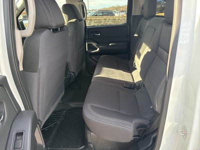 2023 Nissan Frontier Crew Cab SV 4x4