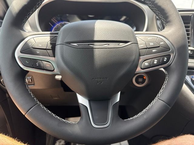 2027 Chrysler Pacifica PACIFICA SELECT