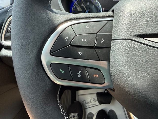 2027 Chrysler Pacifica PACIFICA SELECT