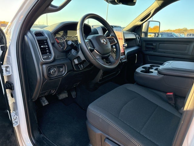 2026 RAM Ram 2500 RAM 2500 BLACK EXPRESS CREW CAB 4X4 6'4' BOX