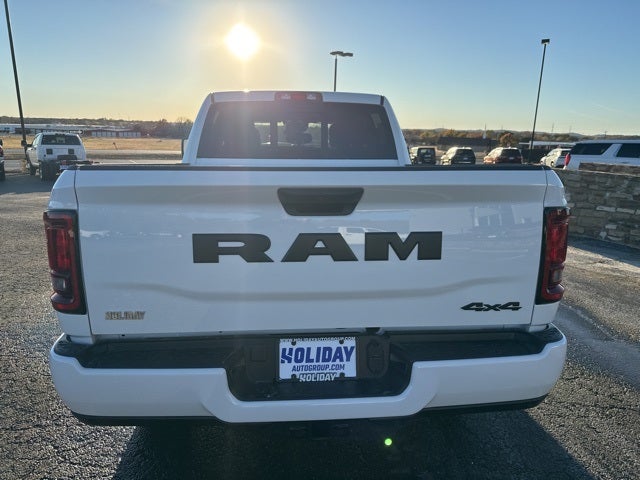 2026 RAM Ram 2500 RAM 2500 BLACK EXPRESS CREW CAB 4X4 6'4' BOX