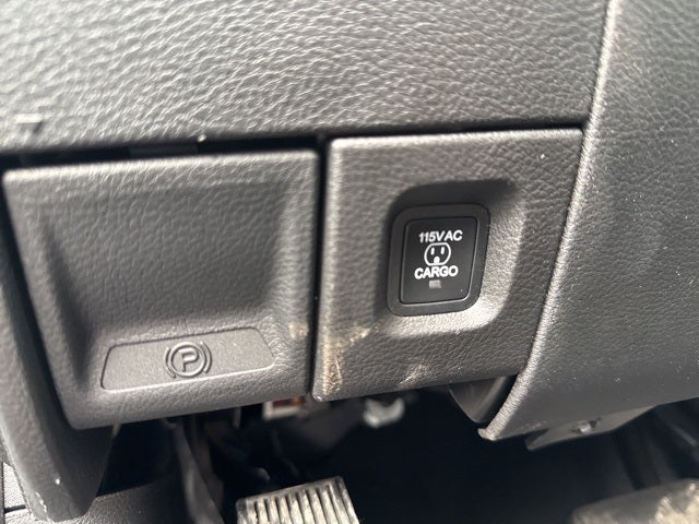 2025 RAM Ram 2500 RAM 2500 TRADESMAN CREW CAB 4X4 6'4' BOX