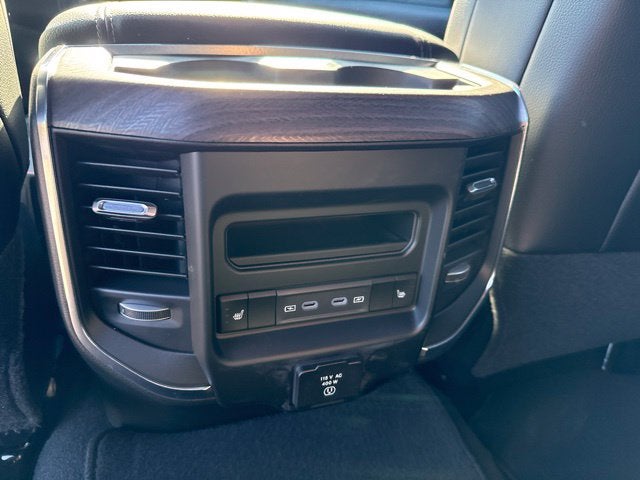 2027 RAM Ram 2500 RAM 2500 LARAMIE MEGA CAB 4X4 6'4' BOX