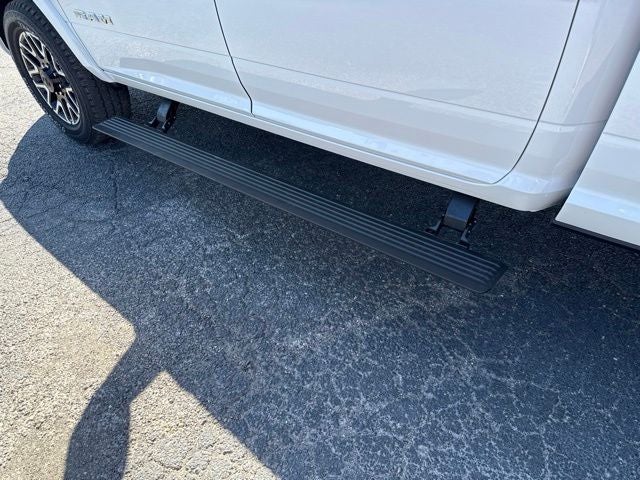 2026 RAM Ram 2500 RAM 2500 LIMITED LONGHORN CREW CAB 4X4 6'4' BOX