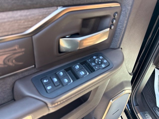 2027 RAM Ram 2500 RAM 2500 LIMITED LONGHORN CREW CAB 4X4 6'4' BOX