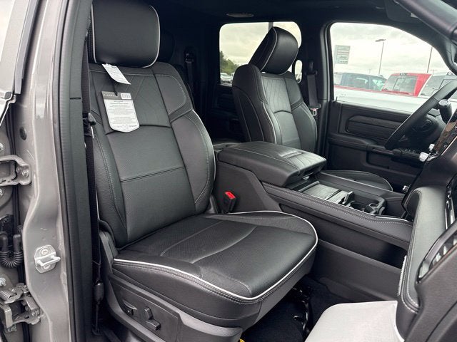 2027 RAM Ram 2500 RAM 2500 LIMITED MEGA CAB 4X4 6'4' BOX