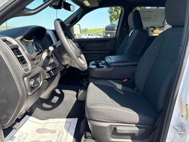 2026 RAM Ram 3500 RAM 3500 TRADESMAN CREW CAB 4X4 8' BOX