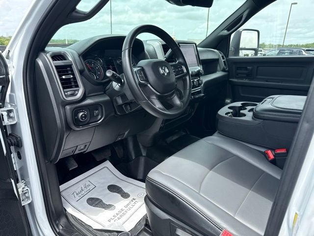 2026 RAM 3500 Tradesman Crew Cab 4x4 8' Box