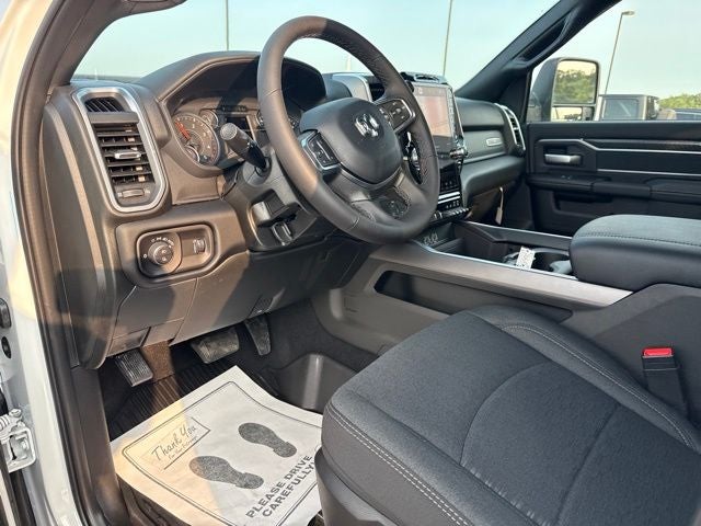 2026 RAM 3500 RAM 3500 LONE STAR CREW CAB 4X4 8' BOX