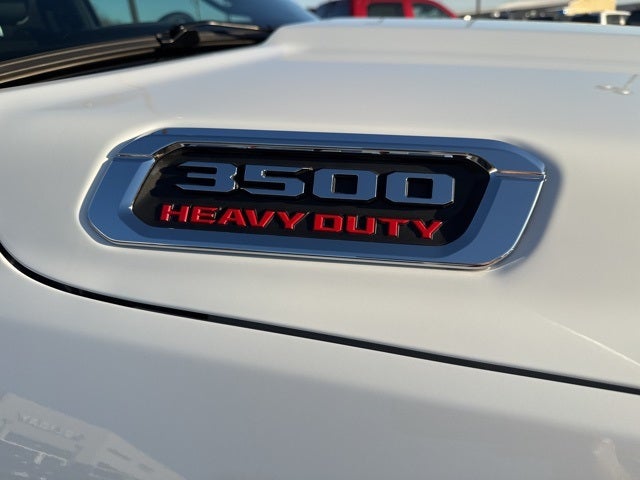 2026 RAM Ram 3500 RAM 3500 LARAMIE CREW CAB 4X4 8' BOX