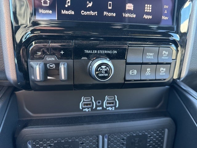 2026 RAM Ram 3500 RAM 3500 LARAMIE CREW CAB 4X4 8' BOX