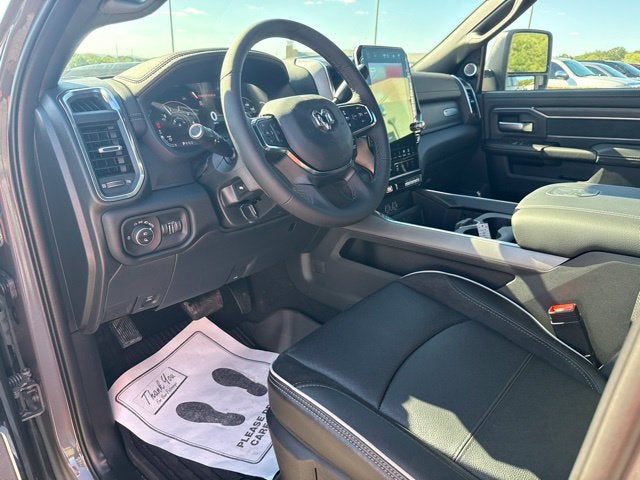 2027 RAM Ram 3500 RAM 3500 LARAMIE CREW CAB 4X4 8' BOX