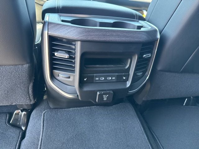 2026 RAM Ram 3500 RAM 3500 LARAMIE MEGA CAB 4X4 6'4' BOX