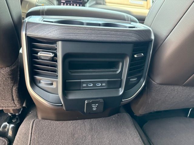 2026 RAM Ram 3500 RAM 3500 LARAMIE MEGA CAB 4X4 6'4' BOX
