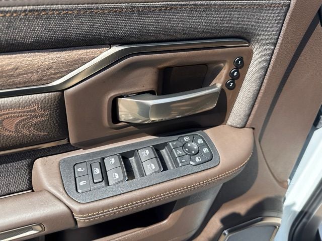2026 RAM Ram 3500 RAM 3500 LIMITED LONGHORN MEGA CAB 4X4 6'4' BOX