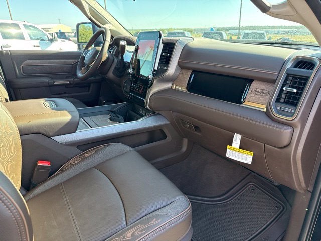 2027 RAM Ram 3500 RAM 3500 LIMITED LONGHORN MEGA CAB 4X4 6'4' BOX