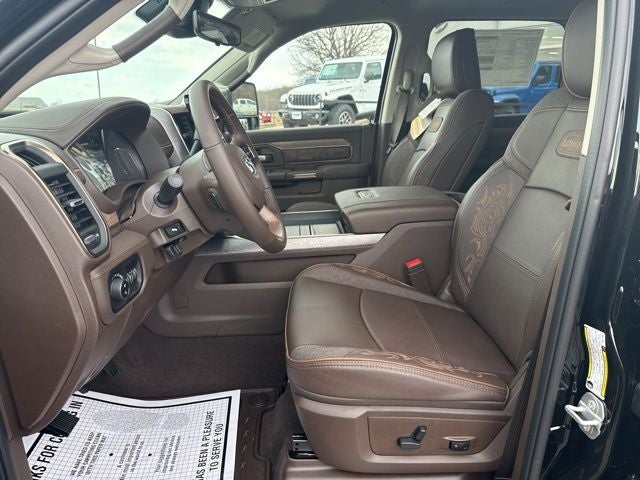 2026 RAM Ram 3500 RAM 3500 LIMITED LONGHORN MEGA CAB 4X4 6'4' BOX