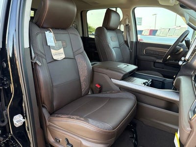 2026 RAM Ram 3500 RAM 3500 LIMITED LONGHORN MEGA CAB 4X4 6'4' BOX
