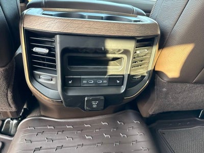 2026 RAM Ram 3500 RAM 3500 LIMITED LONGHORN MEGA CAB 4X4 6'4' BOX