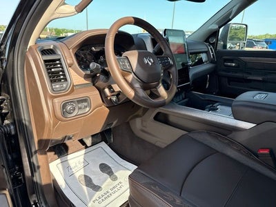 2026 RAM Ram 3500 RAM 3500 LIMITED LONGHORN MEGA CAB 4X4 6'4' BOX