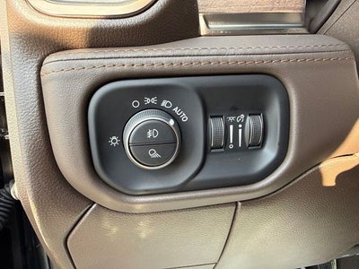 2026 RAM Ram 3500 RAM 3500 LIMITED LONGHORN MEGA CAB 4X4 6'4' BOX