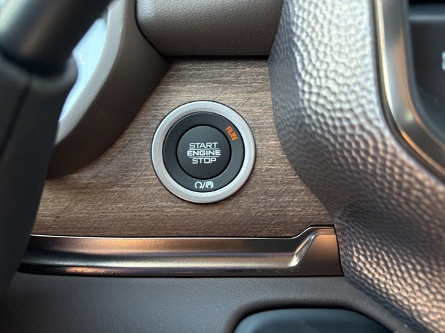 2025 RAM Ram 3500 RAM 3500 LIMITED LONGHORN CREW CAB 4X4 8' BOX