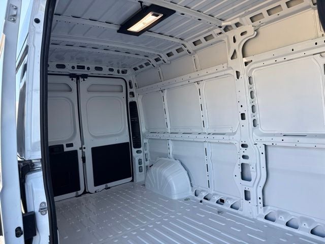 2027 RAM ProMaster Cargo Van Tradesman
