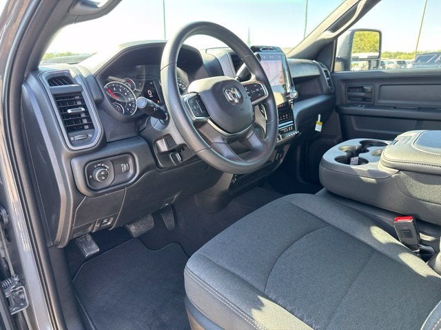 2027 RAM Ram 2500 RAM 2500 BLACK EXPRESS CREW CAB 4X4 6'4' BOX