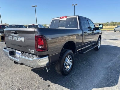 2026 RAM 2500 RAM 2500 TRADESMAN CREW CAB 4X4 6'4' BOX