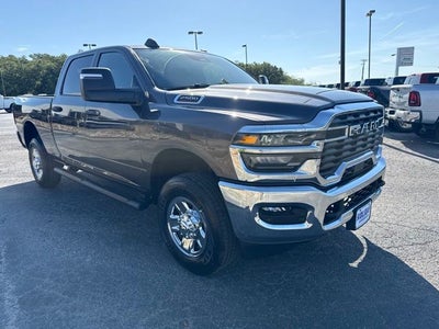 2026 RAM 2500 RAM 2500 TRADESMAN CREW CAB 4X4 6'4' BOX