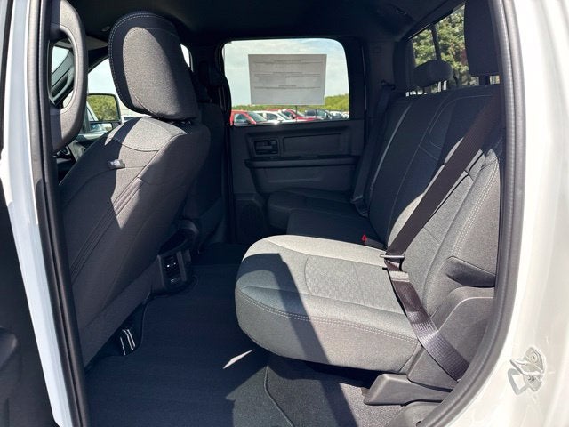 2027 RAM Ram 2500 RAM 2500 BLACK EXPRESS CREW CAB 4X4 6'4' BOX