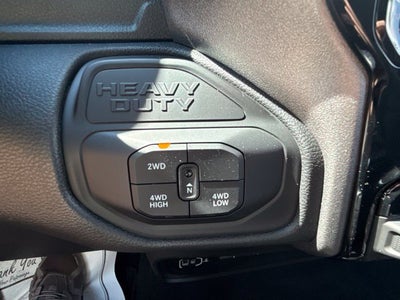 2027 RAM Ram 2500 RAM 2500 BLACK EXPRESS CREW CAB 4X4 6'4' BOX